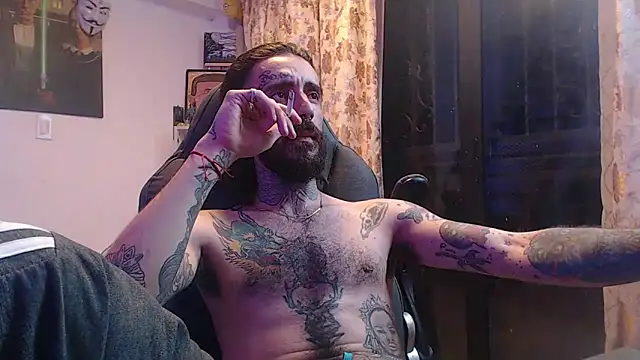 Snapshot of harry_reems1 chatting on January 2025 02:51:02 AM harry reems1 online show from January 2025 02:51:02 AM