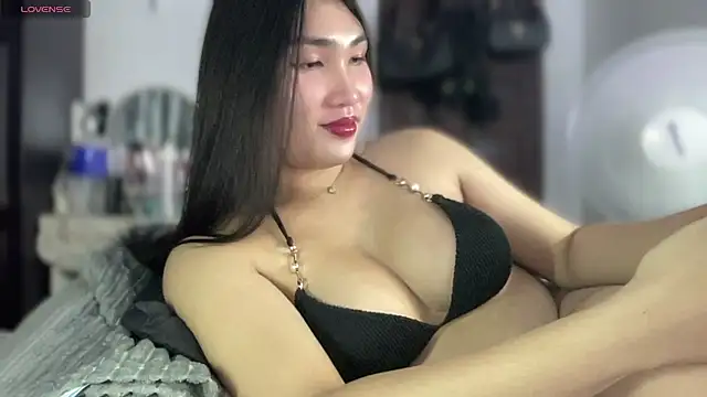 Miss Deliciousness online show from July 2026 04:24:01 PM