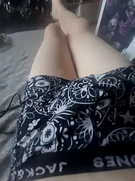 tomtom111111 online show from April 2026 05:44:02 AM