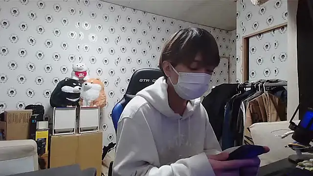 pychan online show from January 2025 10:48:01 AM