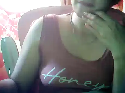 ashlylove25 online show from June 2026 01:29:02 AM