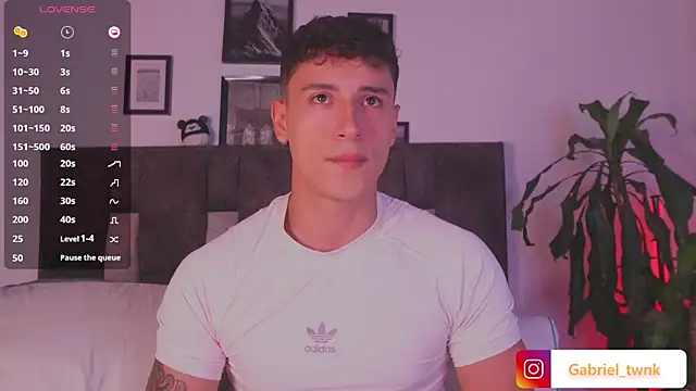 Snapshot of I_Gabriel chatting on July 2026 04:37:01 AM I Gabriel online show from July 2026 04:37:01 AM