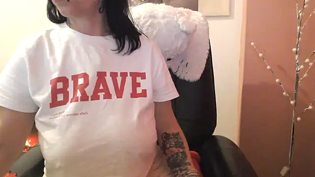 Snapshot of algodonyfresa chatting on November 2025 12:27:01 AM algodonyfresa online show from November 2025 12:27:01 AM