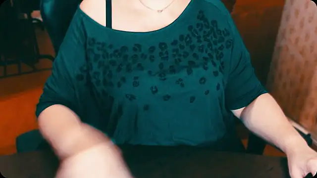 AlisaHot55 online show from October 2025 11:10:01 AM