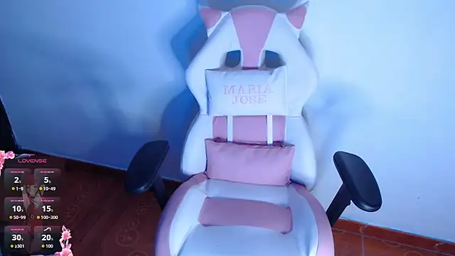 Snapshot of kim_perri chatting on December 2025 07:14:02 AM kim perri online show from December 2025 07:14:02 AM