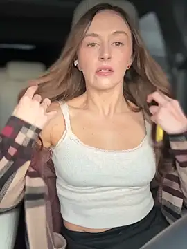 lunagirl13 online show from February 2026 11:44:01 PM