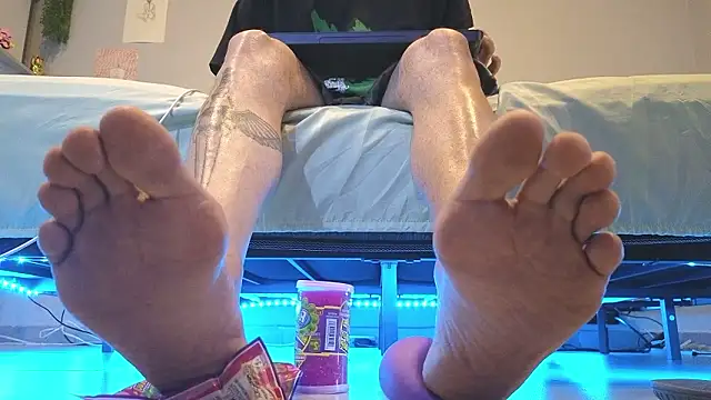 MattxFeet online show from February 2026 08:49:02 PM