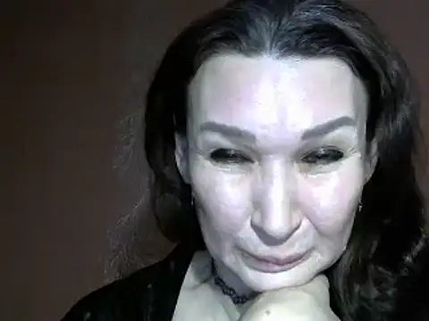 PrettyAndWild online show from March 2025 04:34:02 PM