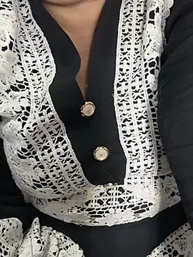 Preet Kaur 69 online show from April 2026 06:49:02 PM