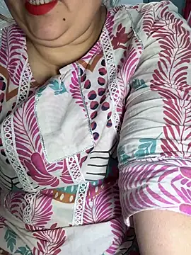 Preet Kaur 69 online show from April 2026 06:56:01 PM