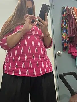 Snapshot of Preet_Kaur_69 chatting on July 2026 06:15:02 PM Preet Kaur 69 online show from July 2026 06:15:02 PM