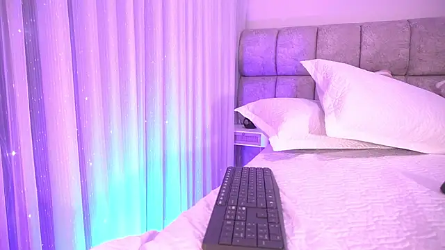 katy rioss online show from November 2025 12:16:02 PM