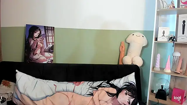 lilly sweett online show from February 2026 10:08:02 PM