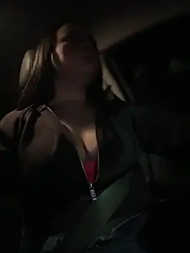 Snapshot of GeorginaJones chatting on March 2025 01:49:01 AM GeorginaJones online show from March 2025 01:49:01 AM