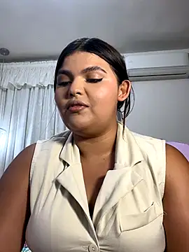 Lia sexx online show from November 2025 07:05:02 PM