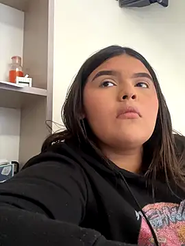 Lia sexx online show from December 2025 06:37:02 PM