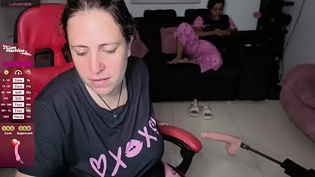 Snapshot of valery_adams1 chatting on November 2025 02:10:02 AM valery adams1 online show from November 2025 02:10:02 AM