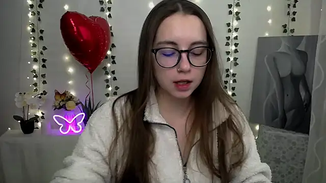 SweetPrincess  online show from February 2025 06:20:01 AM