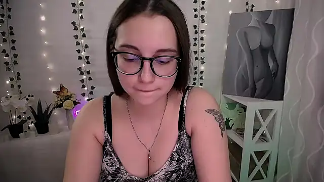 SweetPrincess  online show from November 2025 09:08:02 AM