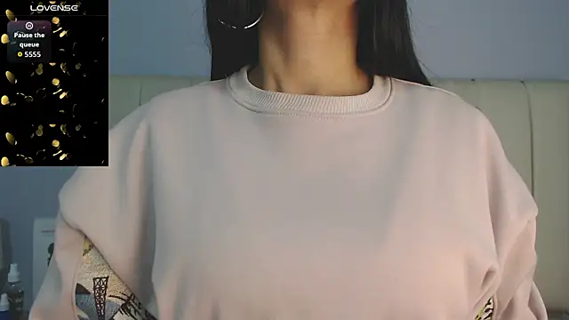 Snapshot of amy_le01 chatting on July 2026 01:57:01 PM amy le01 online show from July 2026 01:57:01 PM