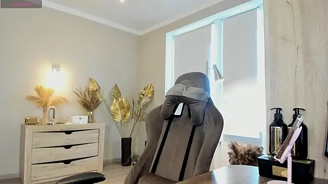 HotyPlays online show from July 2026 12:07:01 PM