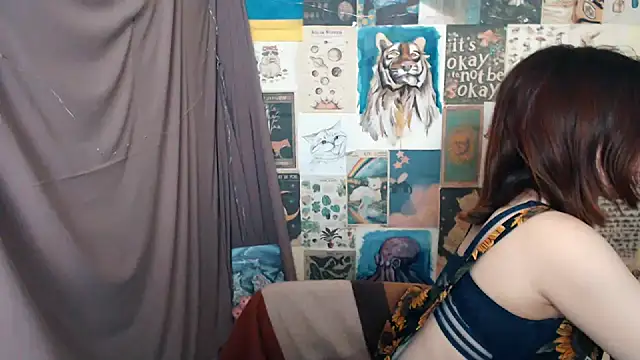 VeryVeryVeryShy  online show from February 2025 12:57:02 PM