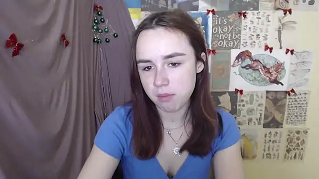 VeryVeryVeryShy  online show from December 2025 06:50:01 AM