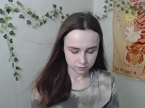 VeryVeryVeryShy  online show from April 2026 05:30:01 AM