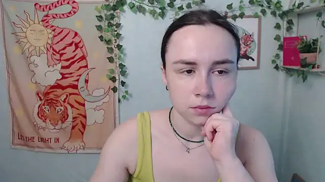 VeryVeryVeryShy  online show from July 2026 05:36:01 AM