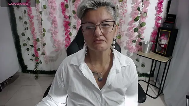 bety-cum2 online show from February 2025 11:13:01 AM