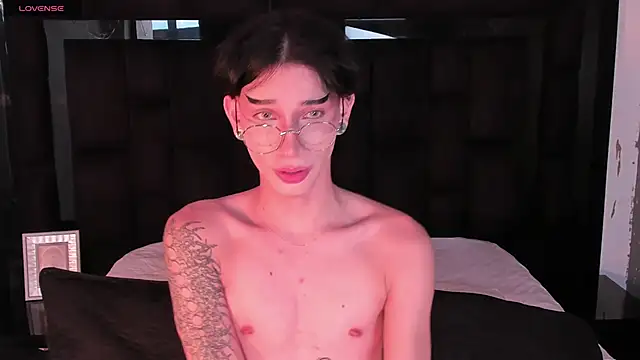 AndyWiilliams online show from February 2025 10:04:02 PM