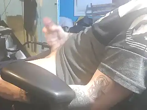 faded206 online show from December 2024 08:55:01 PM