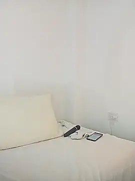 Snapshot of AgathaPember chatting on November 2025 11:03:01 PM AgathaPember online show from November 2025 11:03:01 PM