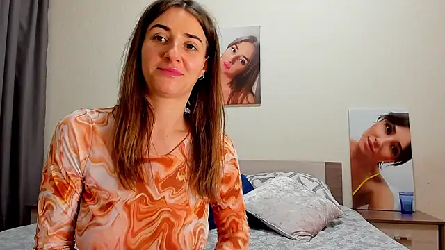 Snapshot of Squishy_Goddess chatting on March 2025 01:31:02 AM Squishy Goddess online show from March 2025 01:31:02 AM