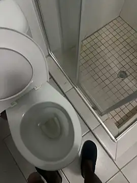 ROBOSTALLION online show from April 2026 07:11:01 PM