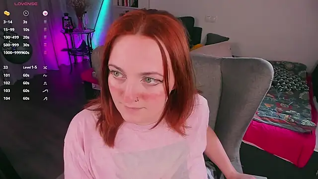 Snapshot of Alice_CutePerv chatting on February 2025 06:16:01 PM Alice CutePerv online show from February 2025 06:16:01 PM