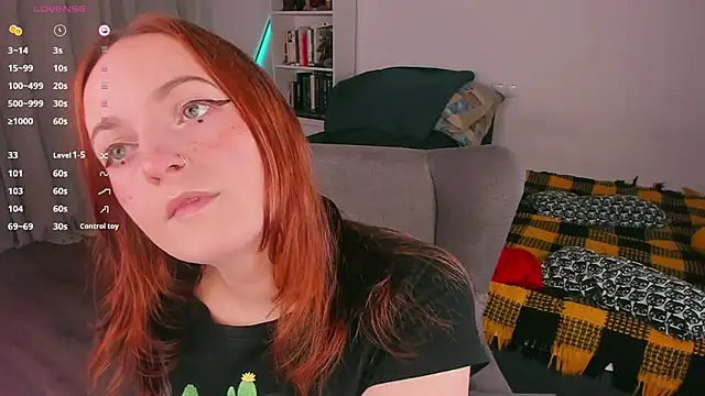 Snapshot of Alice_CutePerv chatting on October 2025 07:36:01 PM Alice CutePerv online show from October 2025 07:36:01 PM