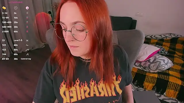 Snapshot of Alice_CutePerv chatting on October 2025 05:13:02 PM Alice CutePerv online show from October 2025 05:13:02 PM