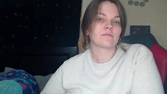 Snapshot of ToxicLilly chatting on March 2025 10:07:02 AM ToxicLilly online show from March 2025 10:07:02 AM