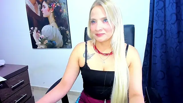 Martina smth online show from September 2025 11:06:02 PM
