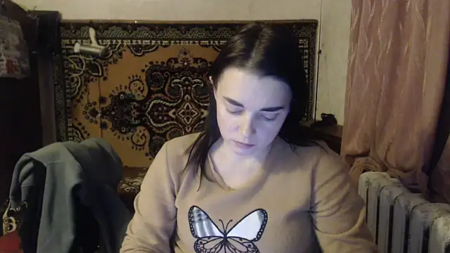 Snapshot of AlisaLaDiva chatting on January 2025 09:42:02 PM AlisaLaDiva online show from January 2025 09:42:02 PM