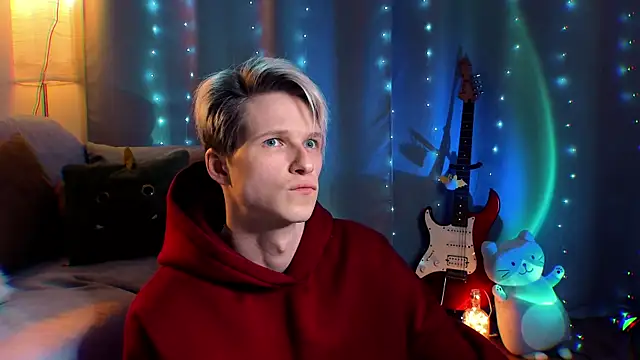 Breston Sweet online show from February 2026 09:09:02 PM