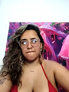 Snapshot of Karol_naughty chatting on March 2026 01:18:01 PM Karol naughty online show from March 2026 01:18:01 PM