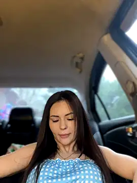 PrincessaHill  online show from December 2025 06:23:01 AM