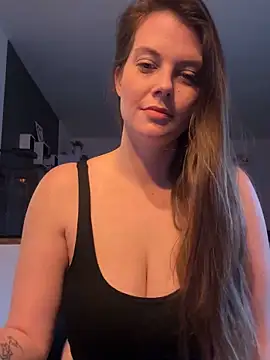 Snapshot of newMichelle chatting on December 2024 07:28:02 AM newMichelle online show from December 2024 07:28:02 AM