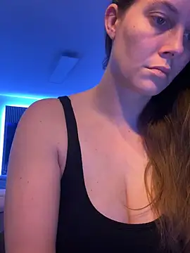 Snapshot of newMichelle chatting on January 2025 06:52:02 AM newMichelle online show from January 2025 06:52:02 AM