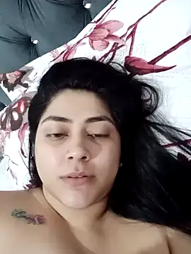 Snapshot of lucy26_ chatting on February 2025 04:06:01 AM lucy26 online show from February 2025 04:06:01 AM