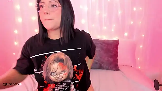 Snapshot of lucy26_ chatting on October 2025 02:41:02 AM lucy26 online show from October 2025 02:41:02 AM