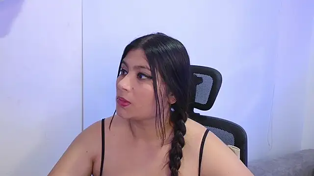 Snapshot of annylouis chatting on September 2025 07:19:02 PM annylouis online show from September 2025 07:19:02 PM