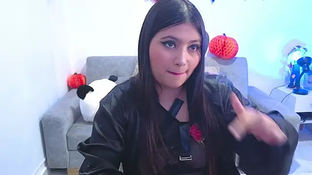 Snapshot of annylouis chatting on October 2025 07:47:02 PM annylouis online show from October 2025 07:47:02 PM